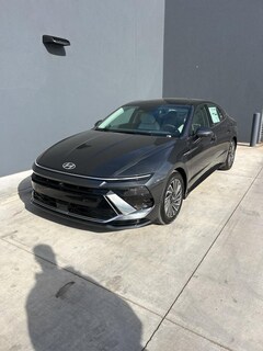 2026 Hyundai Sonata Hybrid Limited Sedan