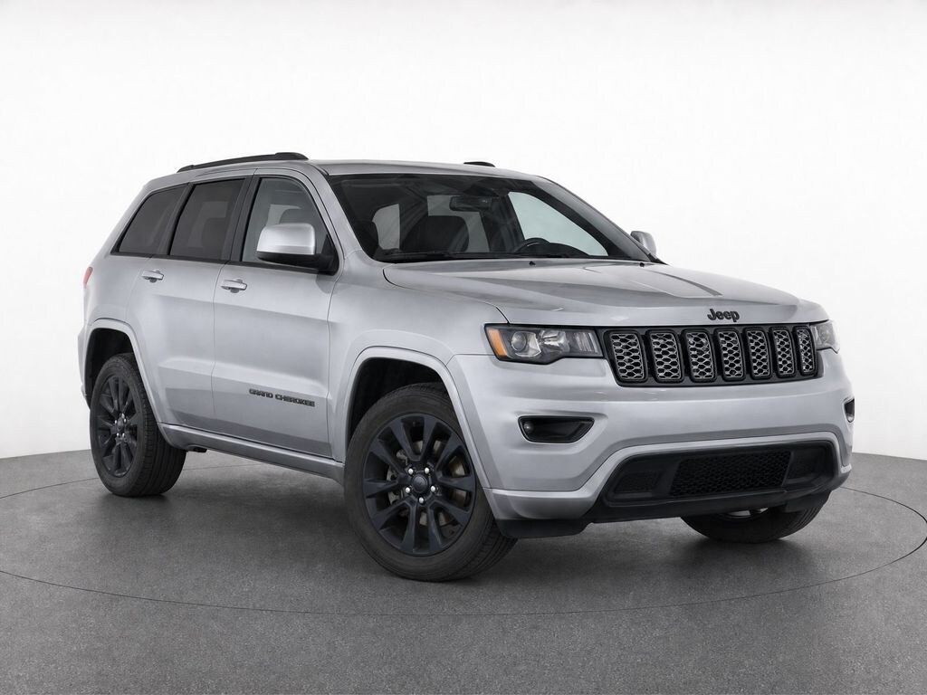Used 2021 Jeep Grand Cherokee Laredo SUV