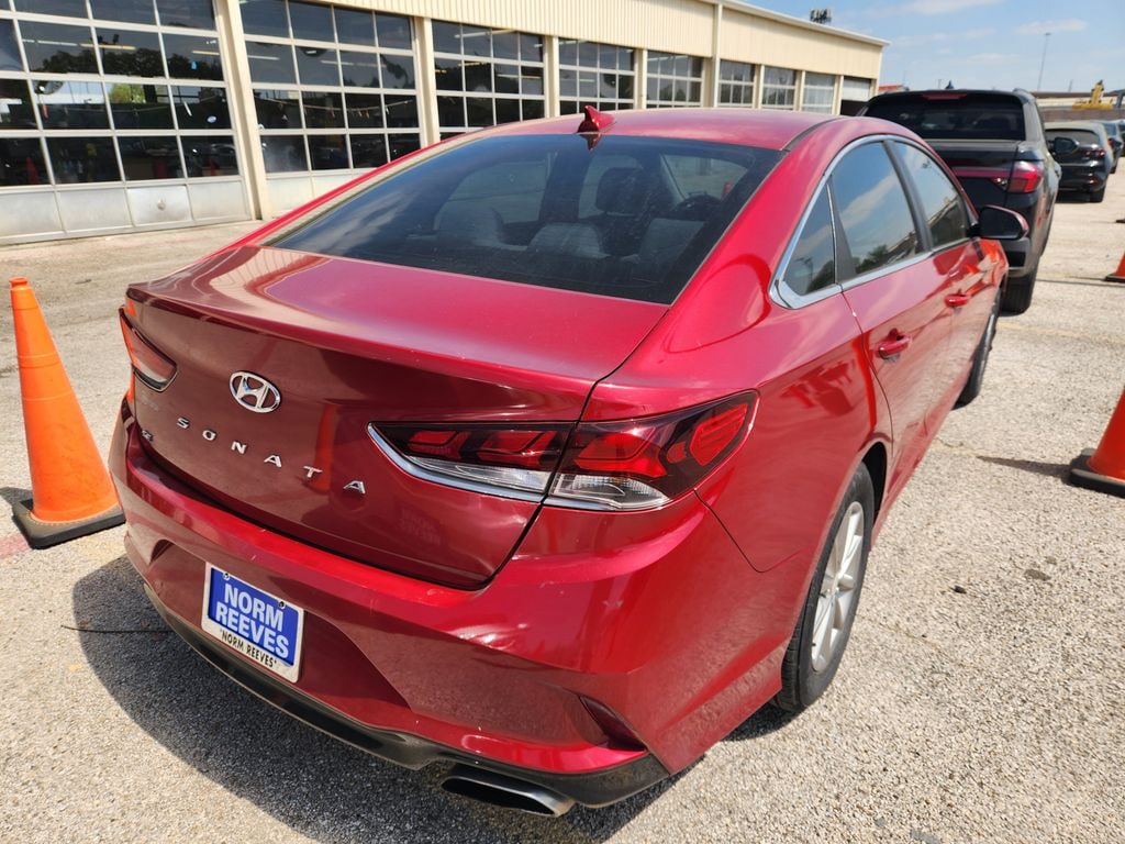Used 2018 Hyundai Sonata SE Sedan