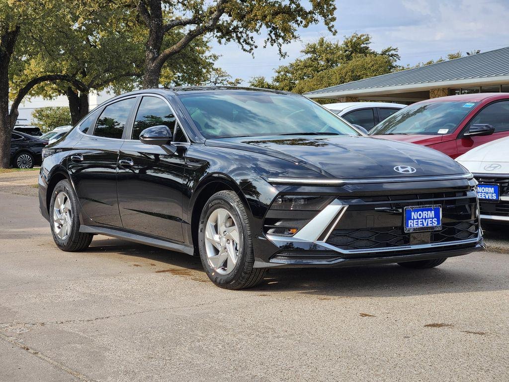New 2026 Hyundai Sonata SE Sedan