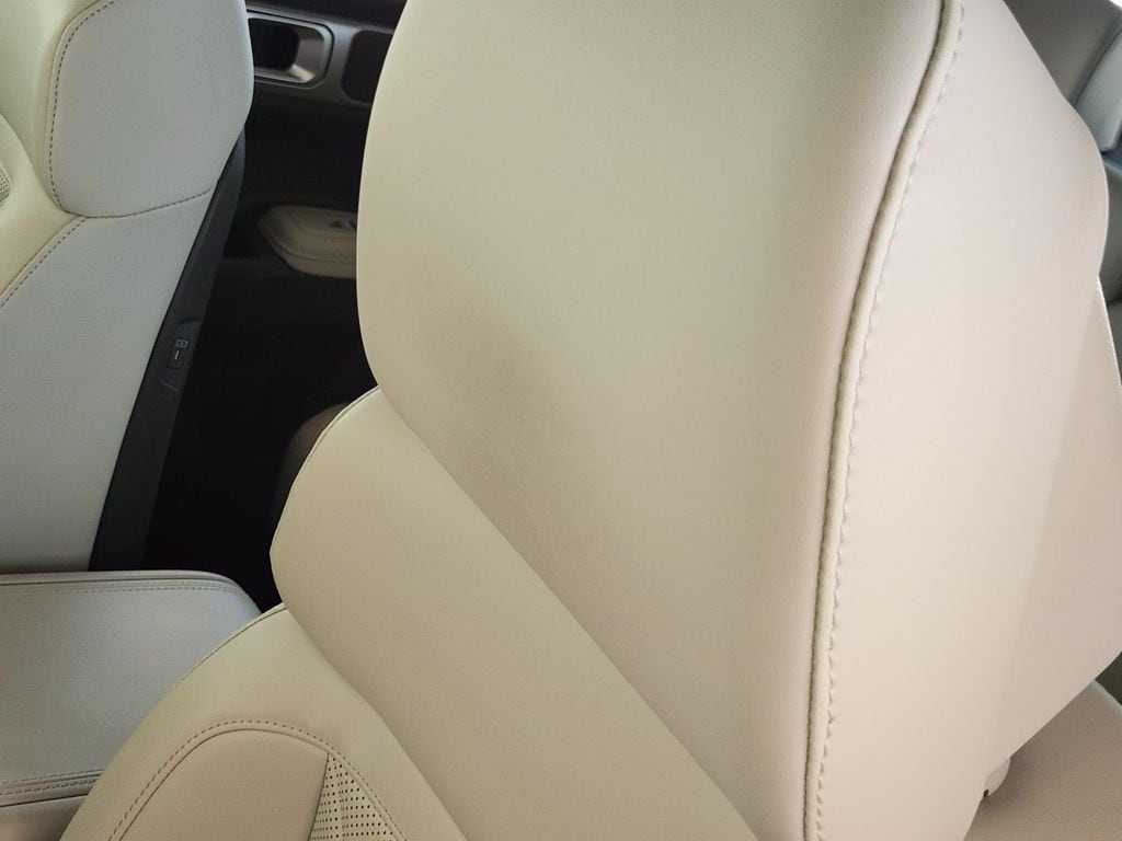 2025 Hyundai Santa Fe SEL - Photo 15