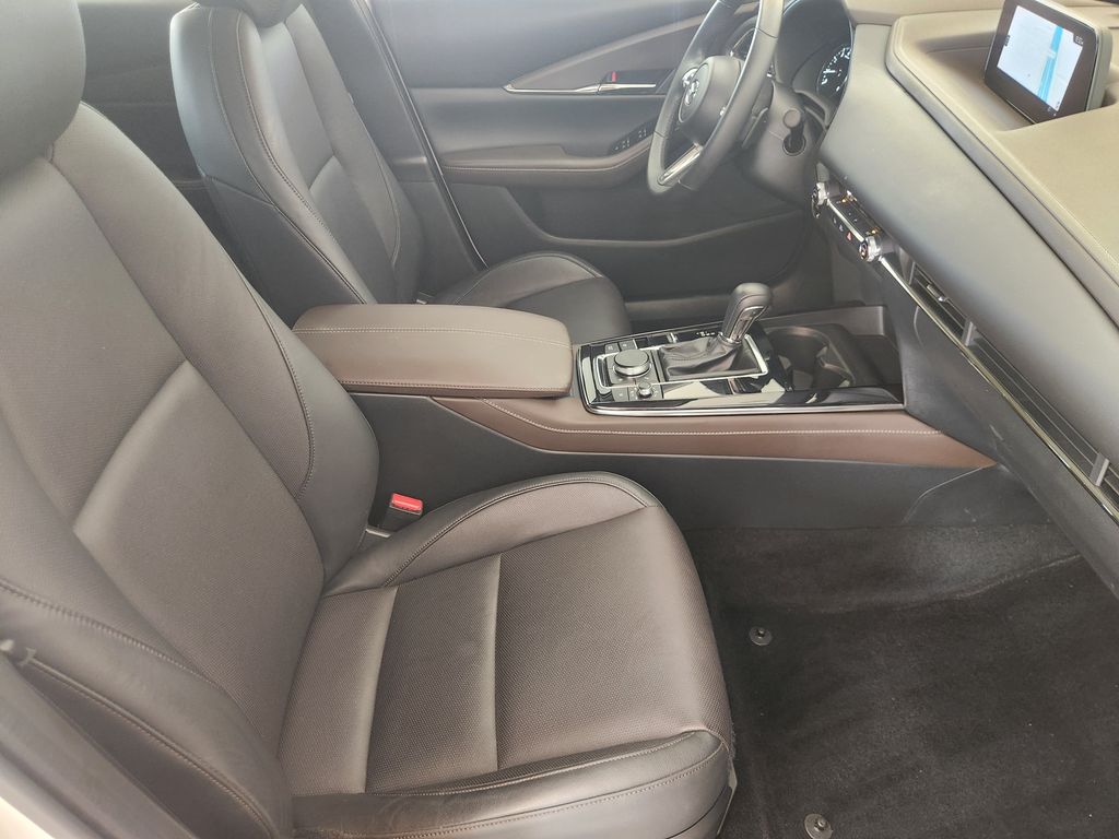 2022 Mazda CX-30 Premium - Photo 14