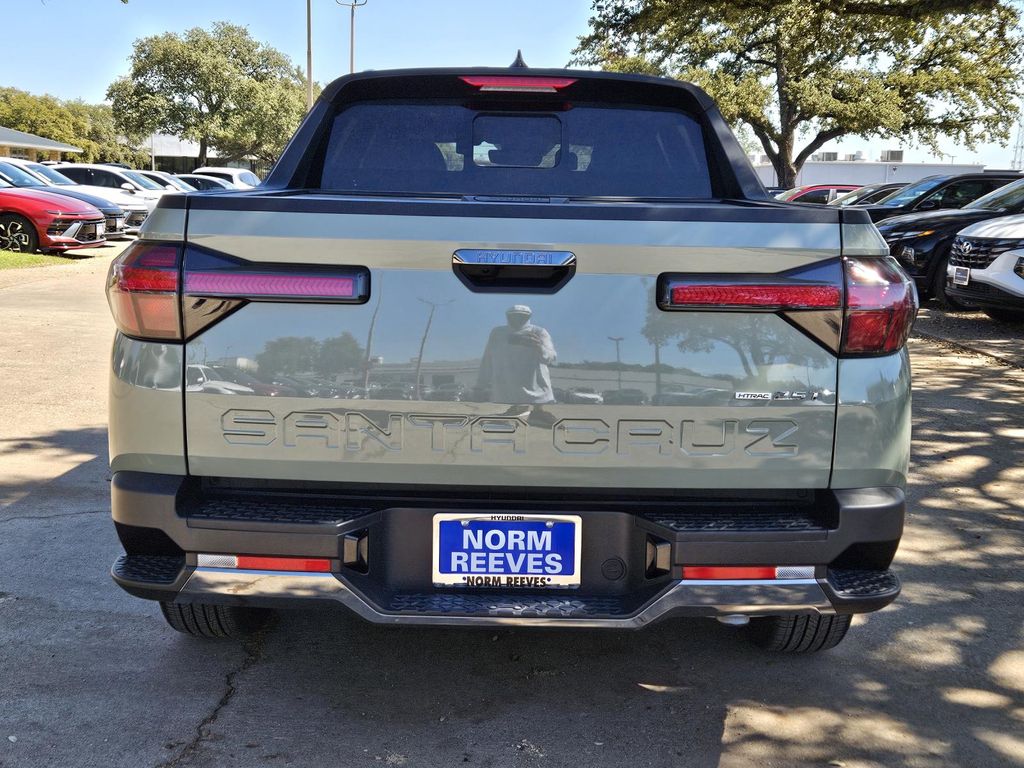 2024 Hyundai Santa Cruz Limited photo 4