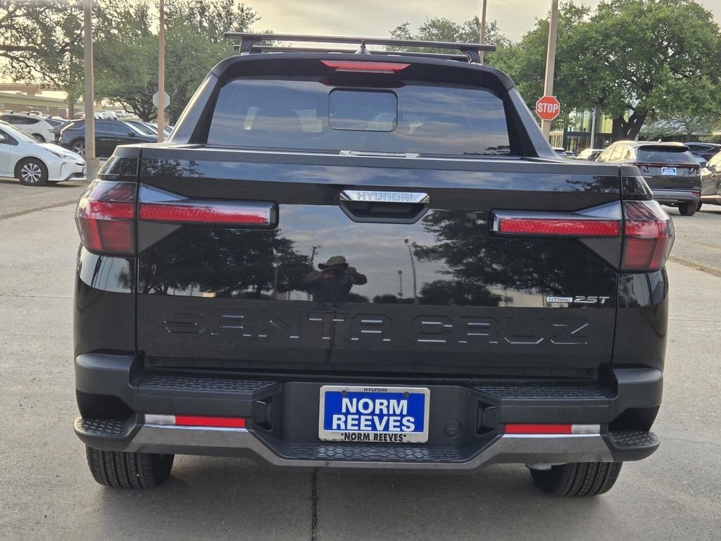 Certified 2025 Hyundai Santa Cruz Limited Truck