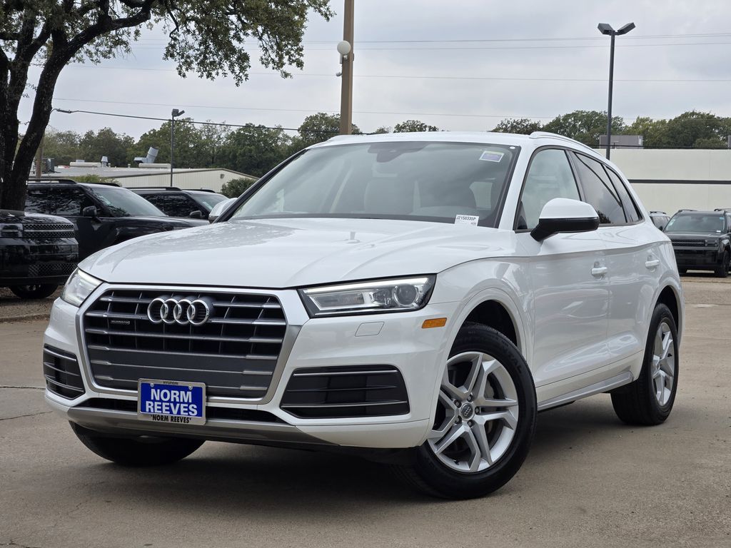 2018 Audi Q5 Premium's photo