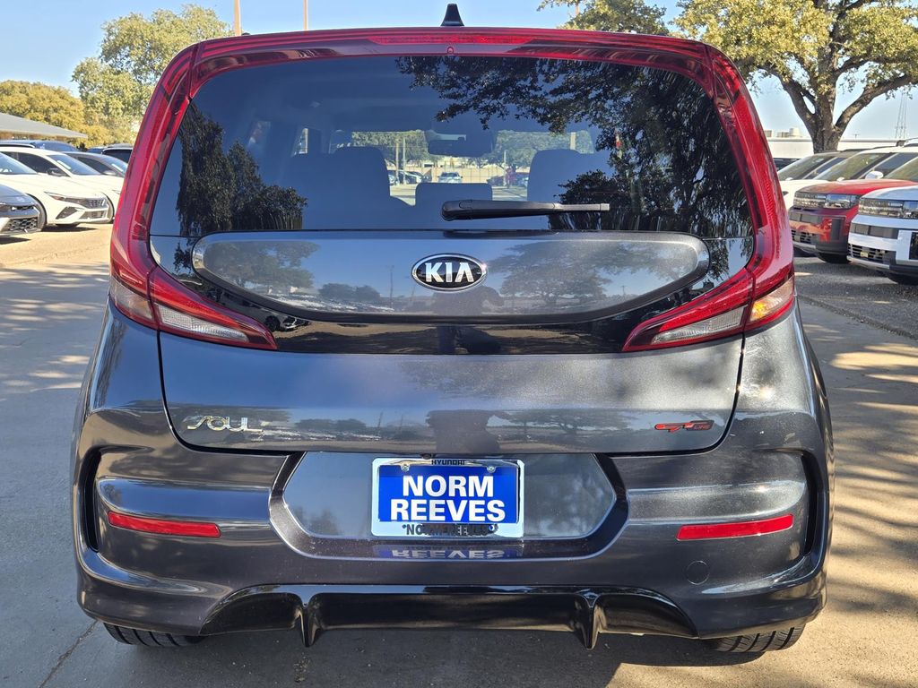 2021 Kia Soul GT-Line photo 4
