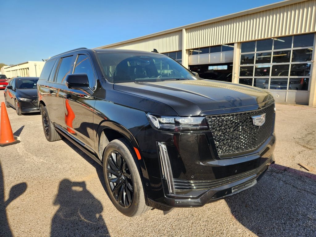 Used 2024 Cadillac Escalade ESV Sport Platinum SUV