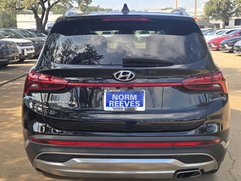 2022 Hyundai Santa Fe SEL photo 4