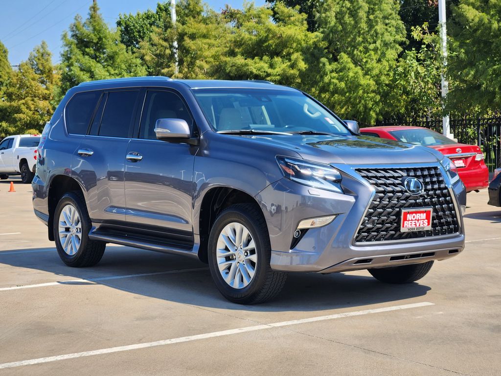 2023 Lexus GX 460 Premium photo 2