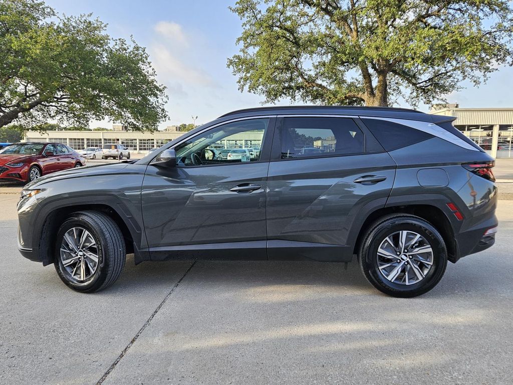 2024 Hyundai Tucson Hybrid Blue photo 2