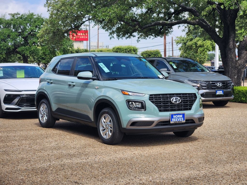 New 2026 Hyundai Venue SE SUV