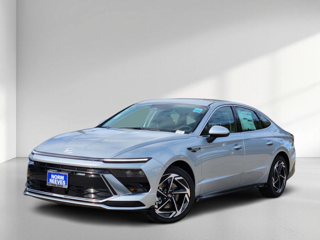 2026 Hyundai Sonata SEL's photo