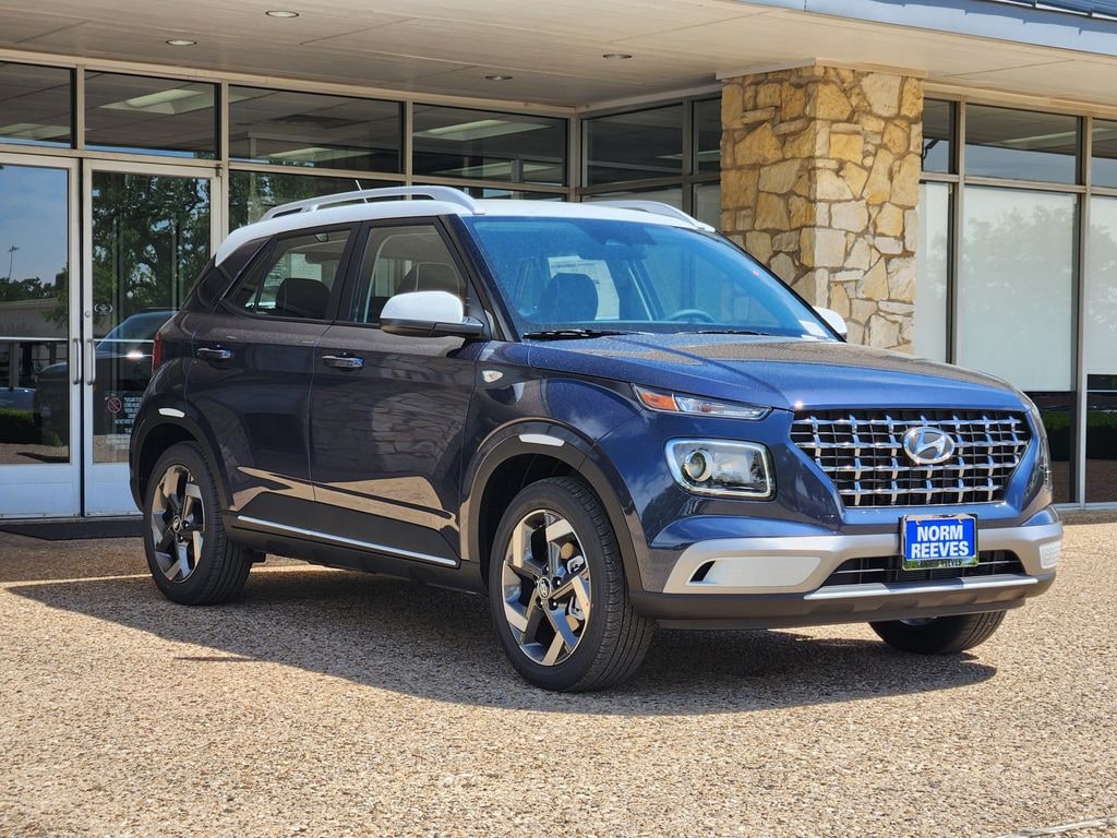 New 2026 Hyundai Venue SEL w/Two-Tone Roof SUV