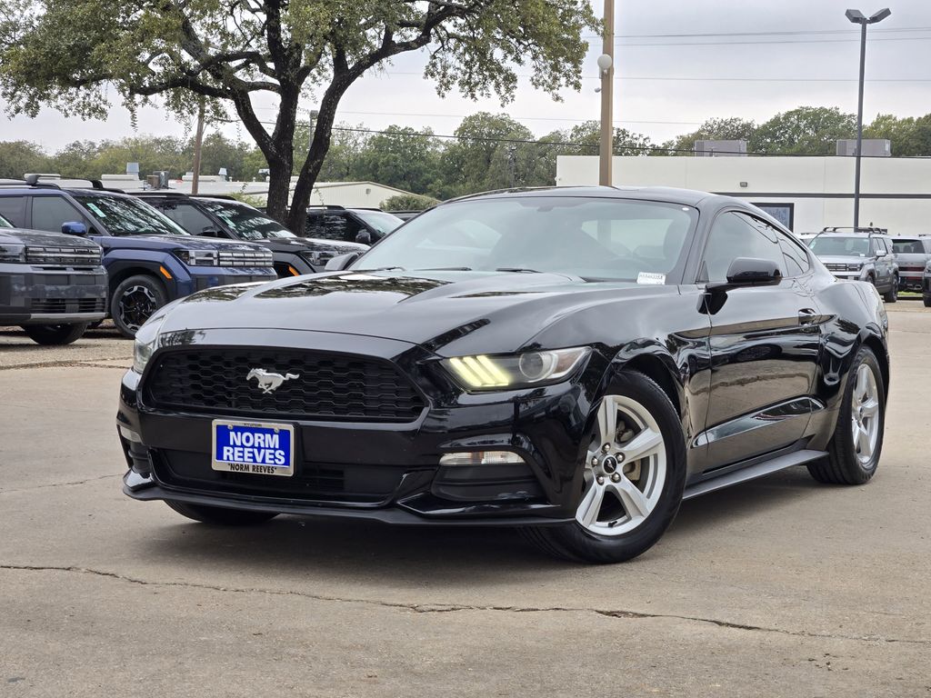 2017 Ford Mustang V6's photo
