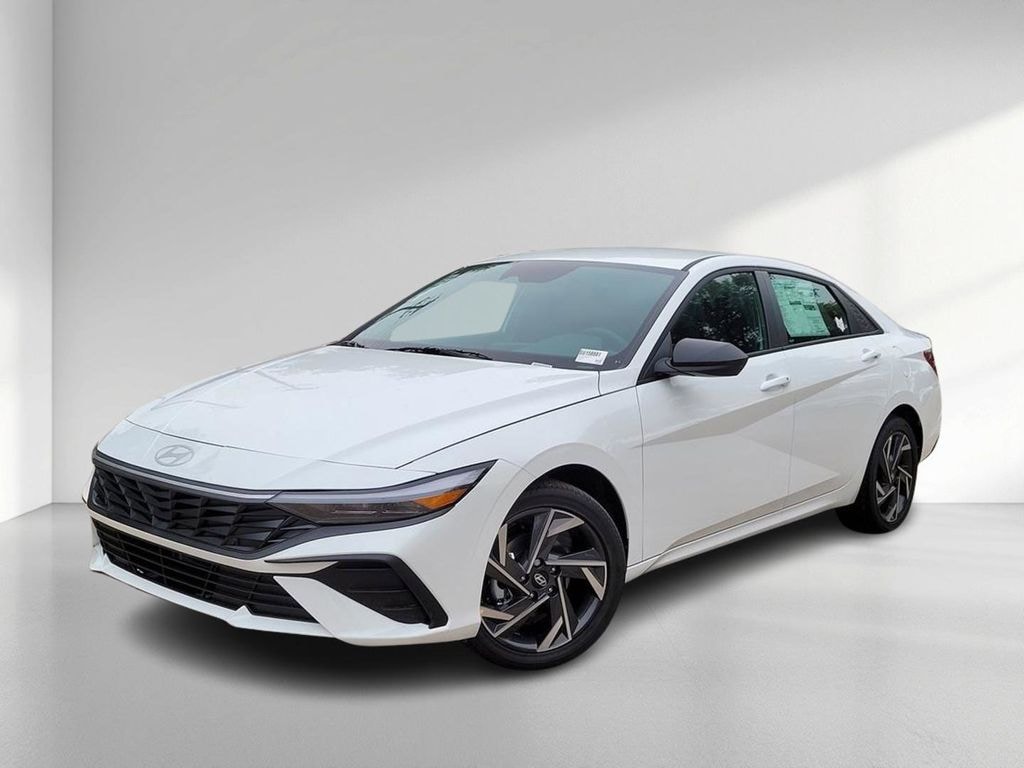 New 2025 Hyundai Elantra Hybrid SEL Sport Sedan