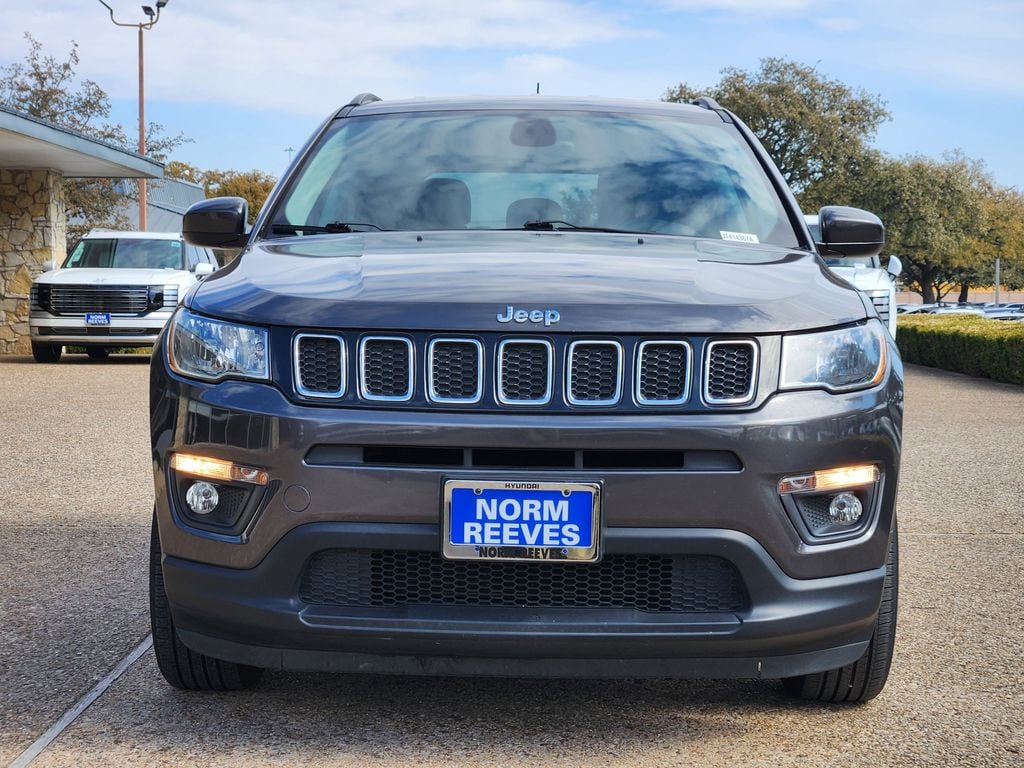 Used 2018 Jeep Compass Latitude SUV
