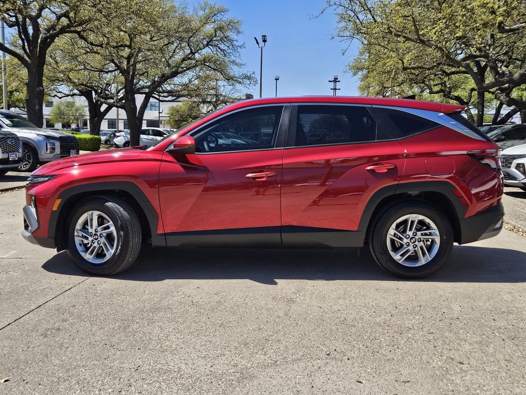 Certified 2025 Hyundai Tucson SE with VIN 5NMJA3DE5SH454563 for sale in Irving, TX