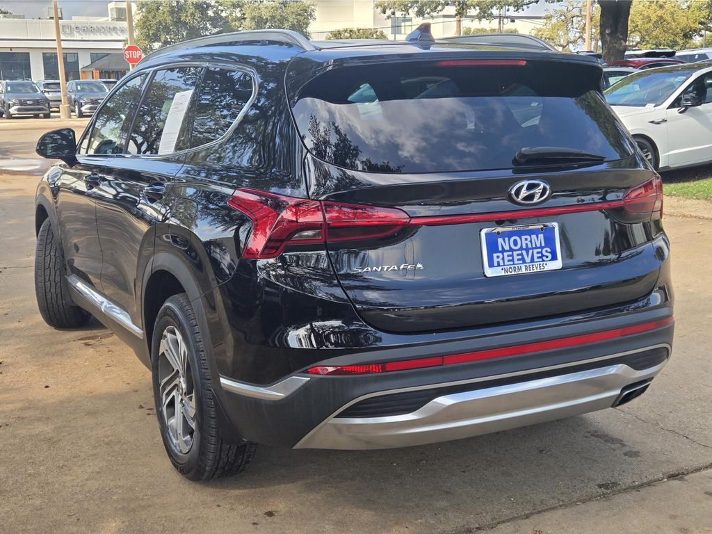 2022 Hyundai Santa Fe SEL photo 3