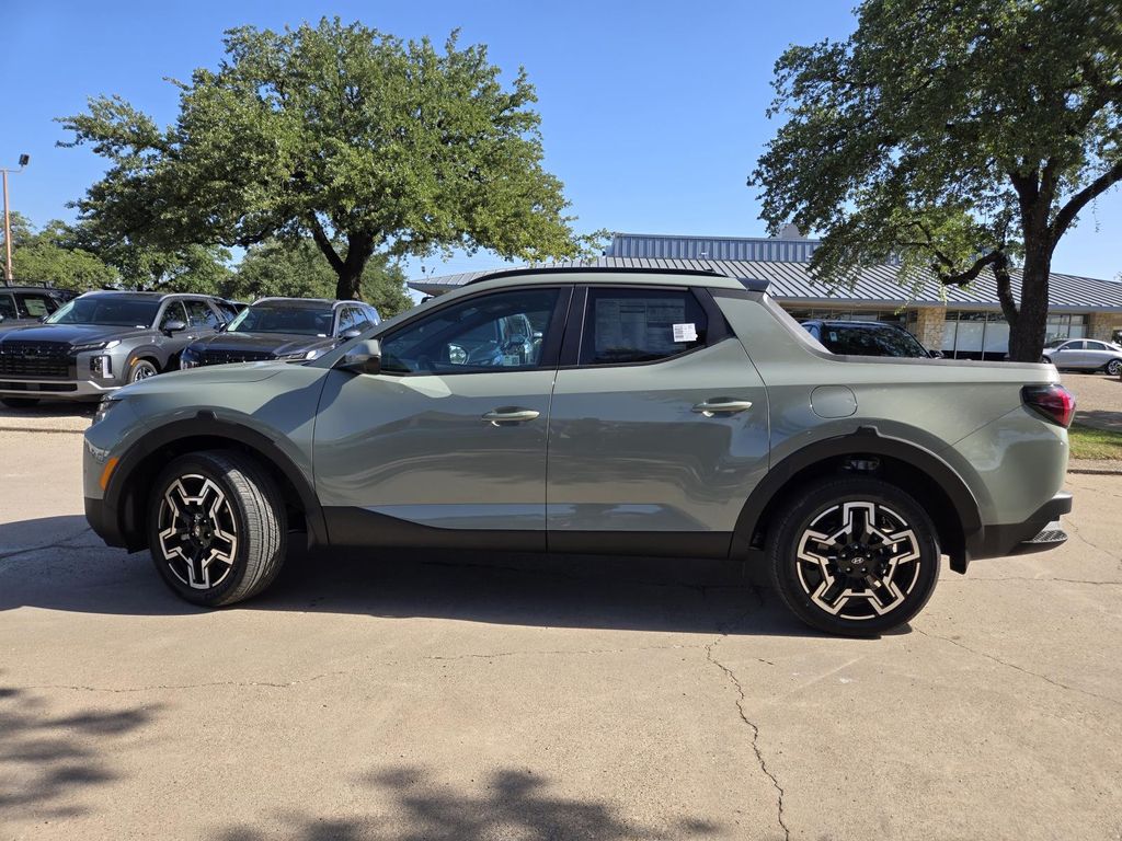 2026 Hyundai Santa Cruz Limited photo 2