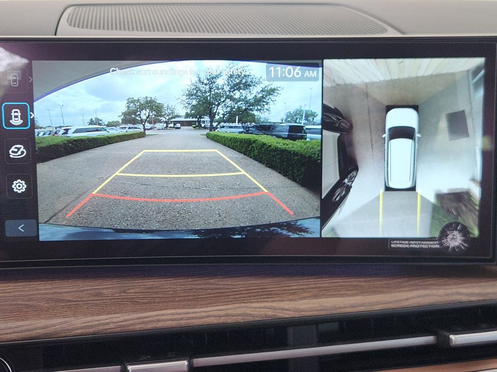 2025 Hyundai Santa Fe Limited - Photo 16