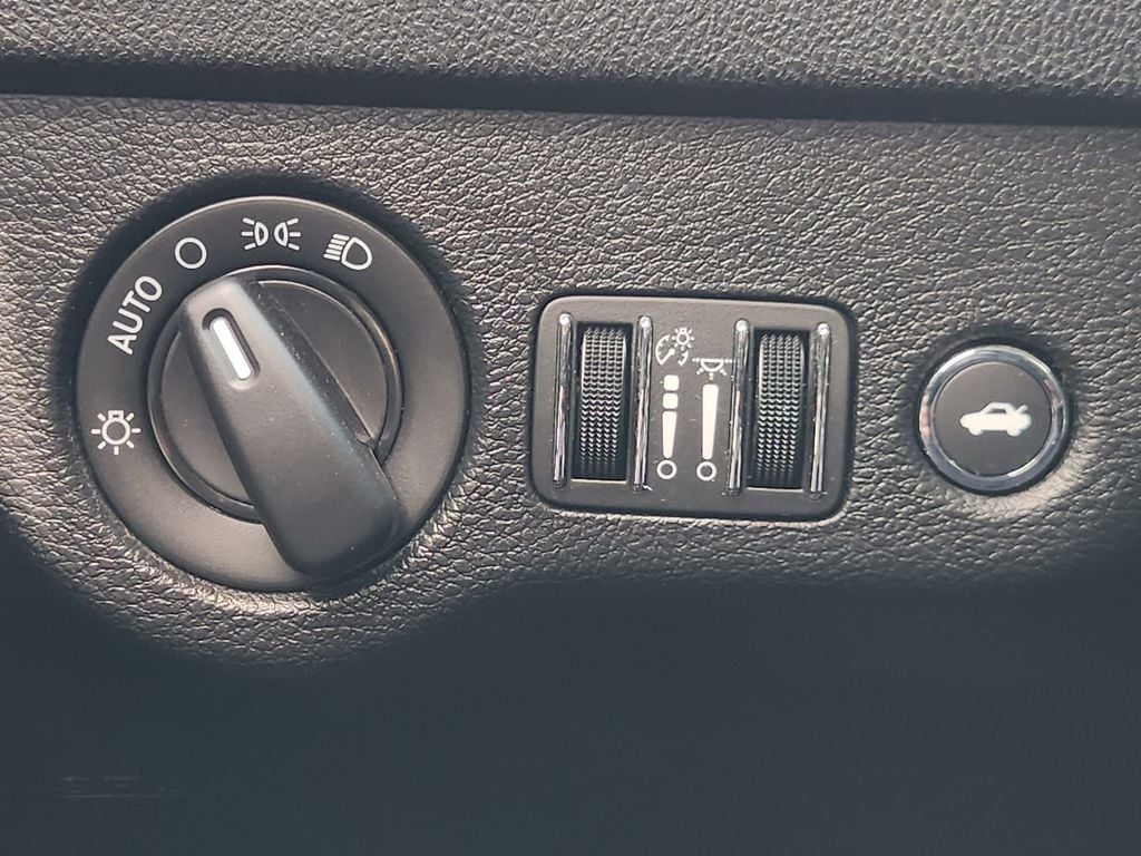 2020 Dodge Charger SXT - Photo 22