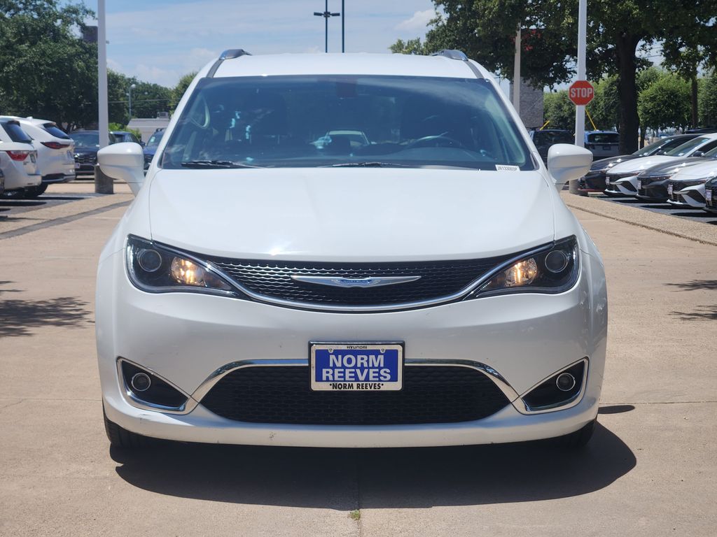 Used 2018 Chrysler Pacifica Touring L Plus with VIN 2C4RC1EG9JR133003 for sale in Irving, TX