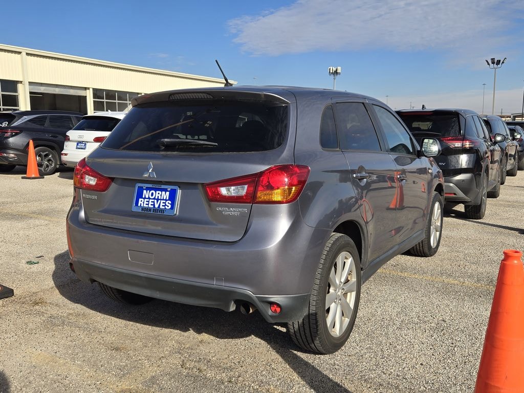 Used 2013 Mitsubishi Outlander Sport ES SUV