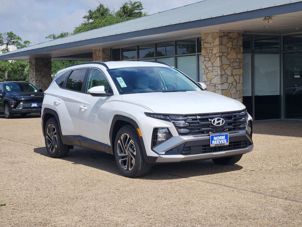 New 2026 Hyundai Tucson SEL FWD SUV