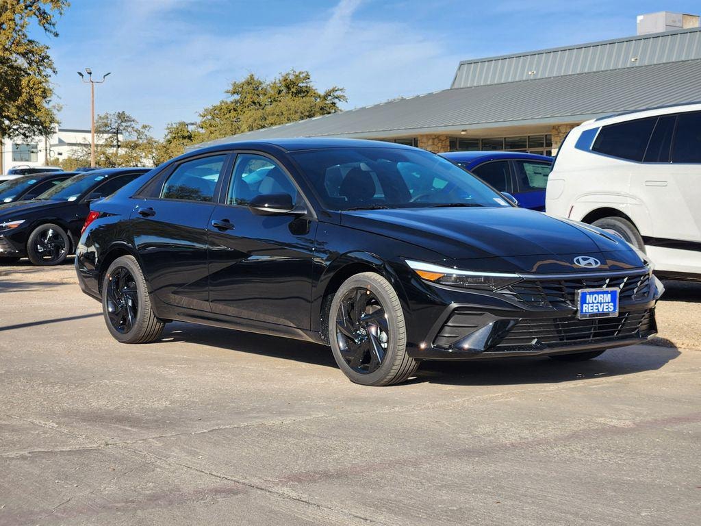 New 2026 Hyundai Elantra SEL Sport Sedan