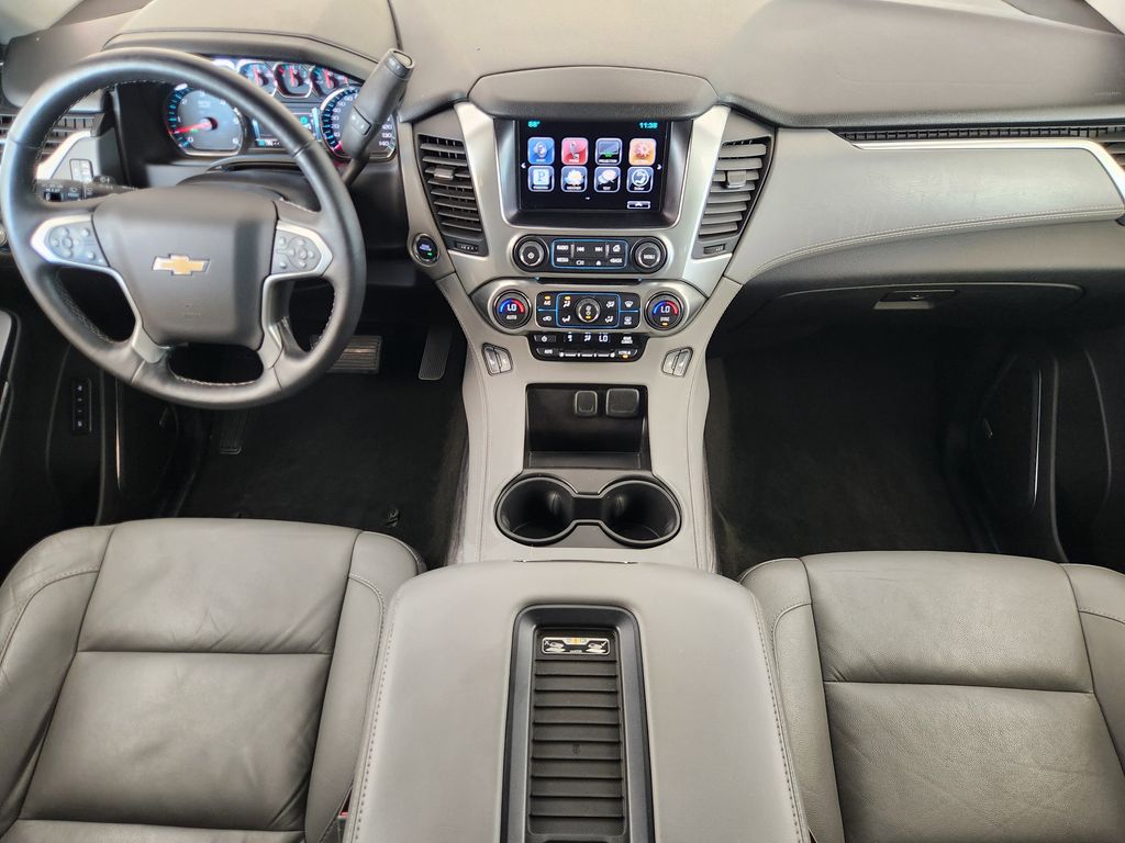 2016 Chevrolet Suburban LT - Photo 25