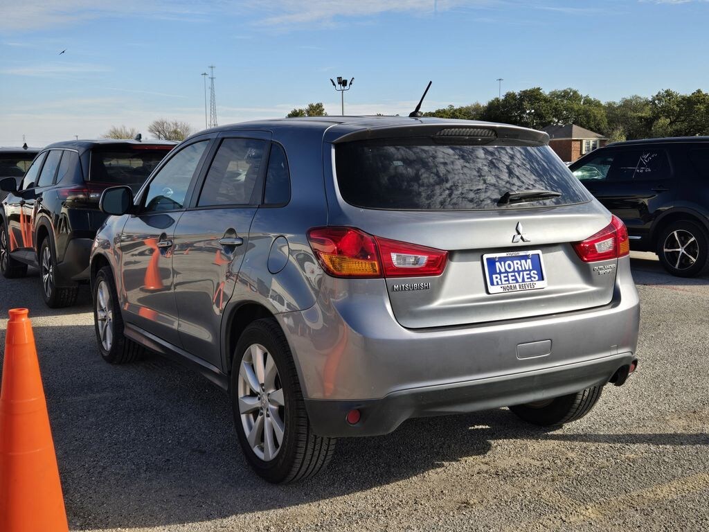 Used 2013 Mitsubishi Outlander Sport ES SUV