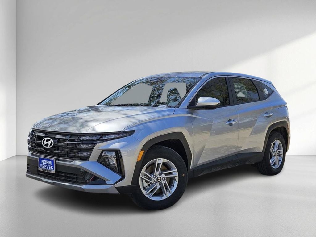 New 2025 Hyundai Tucson SE SUV