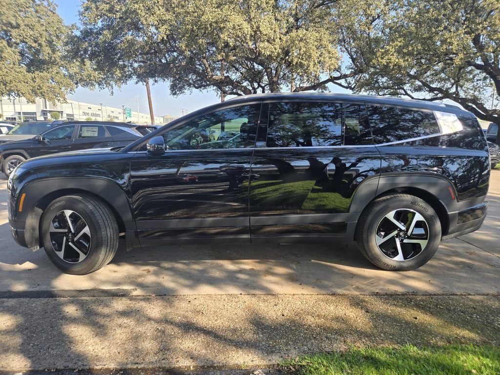 New 2026 Hyundai IONIQ 9 SE SUV