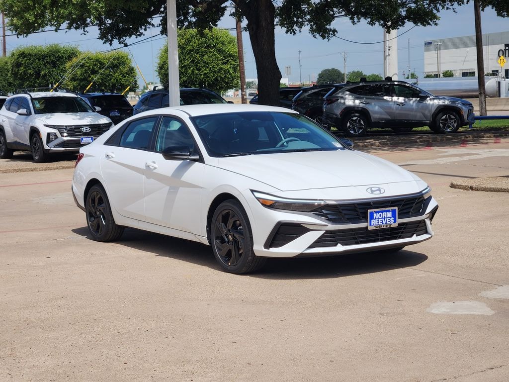 New 2026 Hyundai Elantra SEL Sport Sedan