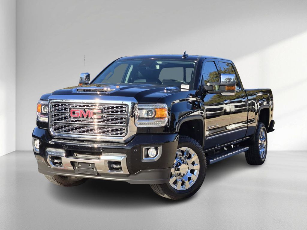2018 GMC Sierra 2500 Denali HD Denali's photo