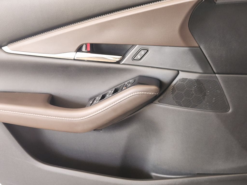 2022 Mazda CX-30 Premium - Photo 23
