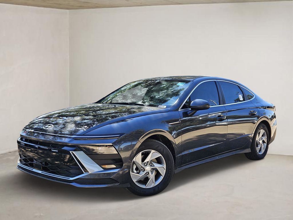 New 2025 Hyundai Sonata SE Sedan