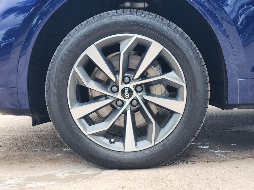 2021 Audi Q5 Premium - Photo 11