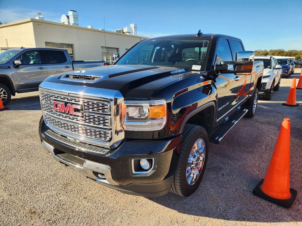 Used 2018 GMC