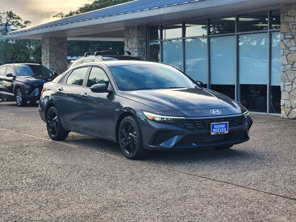 New 2026 Hyundai Elantra SEL Sport Sedan