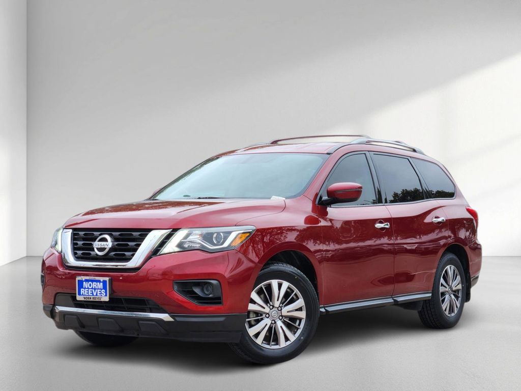 2018 Nissan Pathfinder S