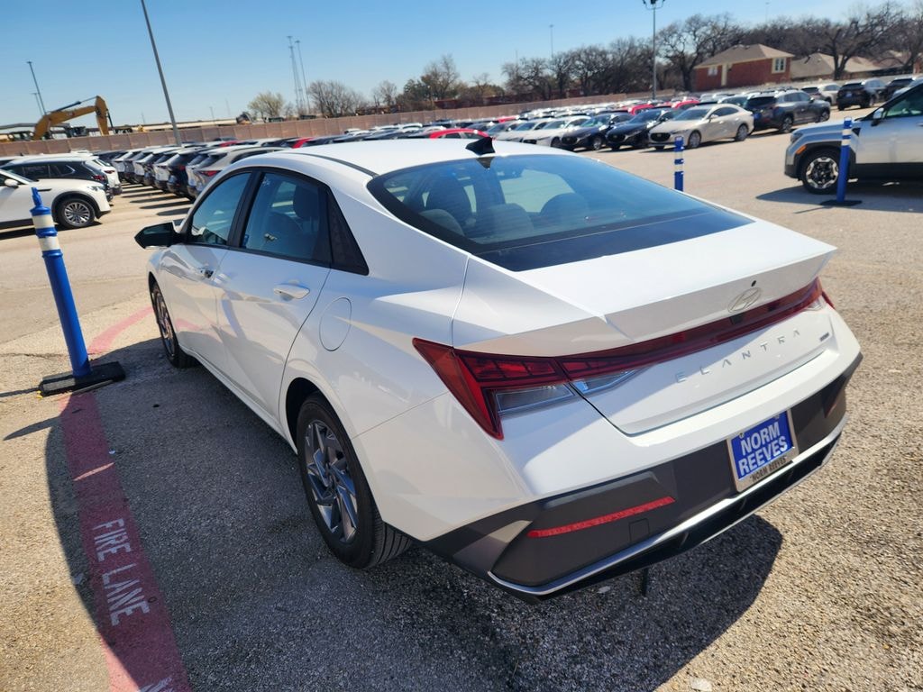 Certified 2025 Hyundai Elantra Hybrid Blue Sedan