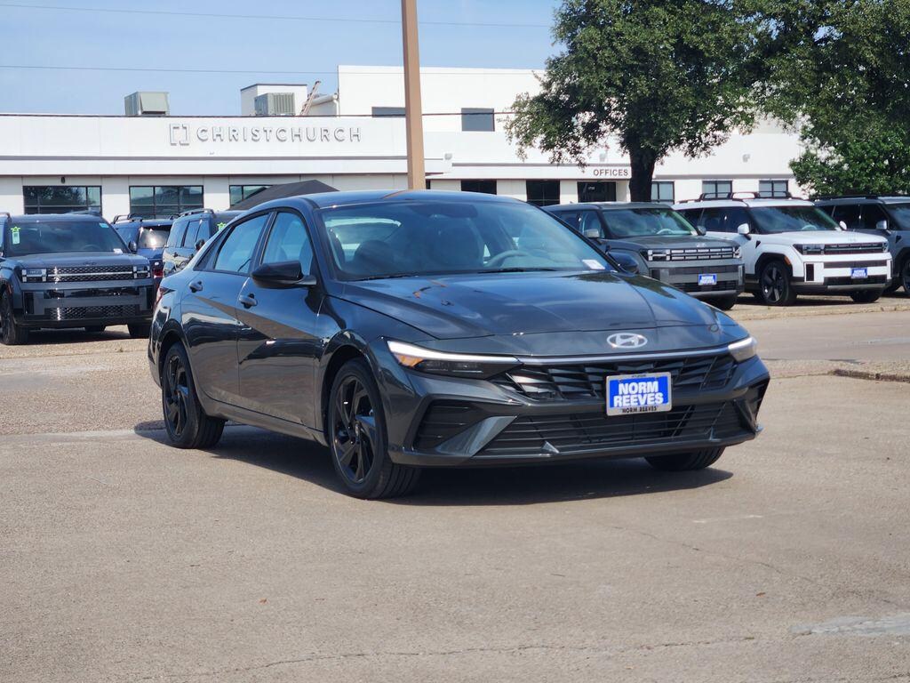 New 2026 Hyundai Elantra SEL Sport Sedan