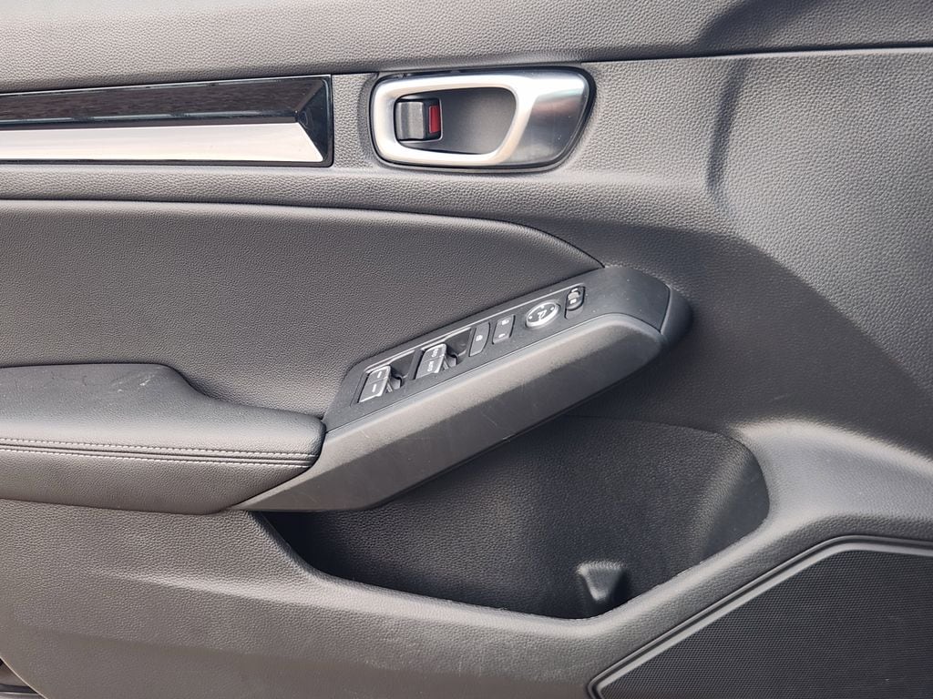 2023 Honda Civic Hatchback EX-L - Photo 23
