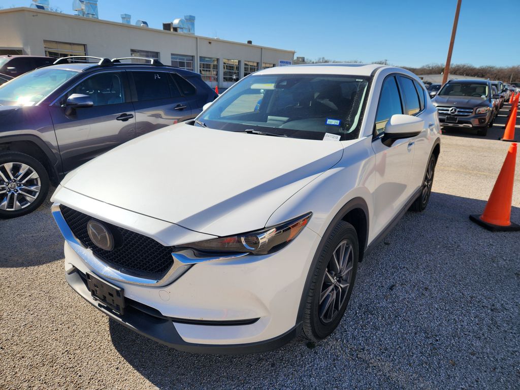 2018 Mazda CX-5 Touring's photo