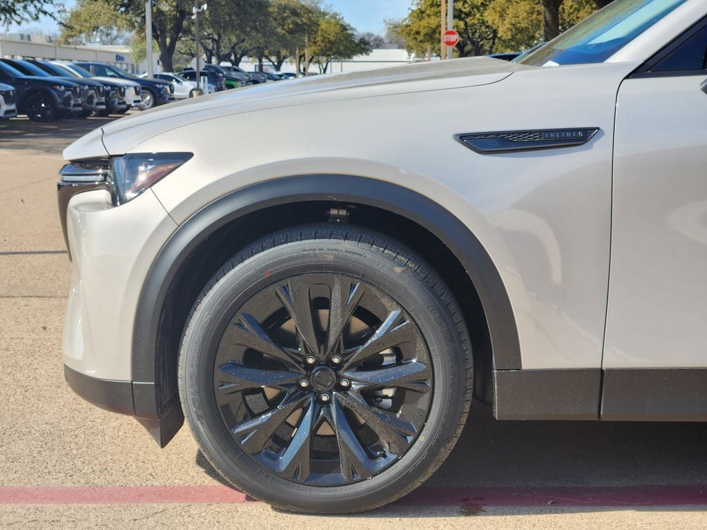 2026 Mazda CX-90 Premium Package - Photo 6