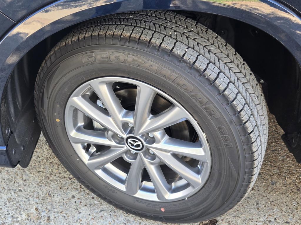 2025 Mazda CX-5 S Select Package - Photo 8