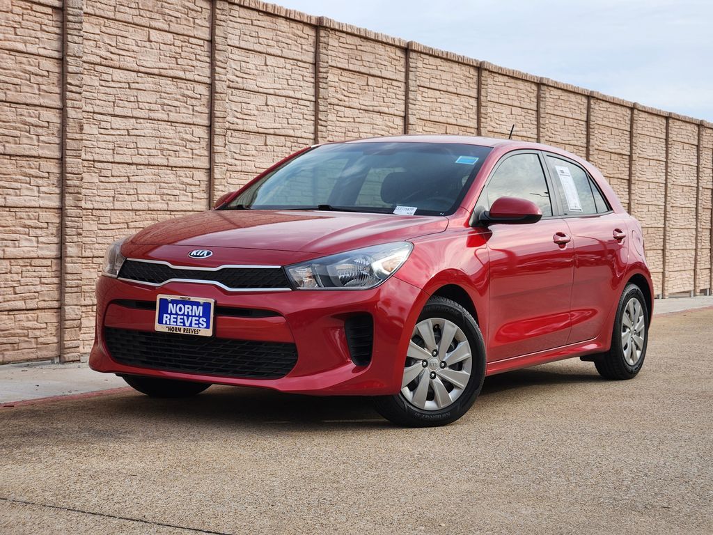 2020 Kia Rio 5-Door S's photo