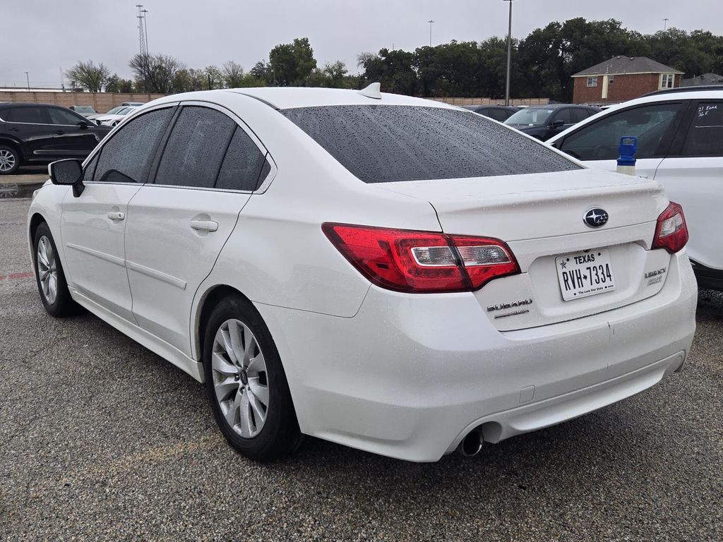 2017 Subaru Legacy 2.5i Premium photo 2