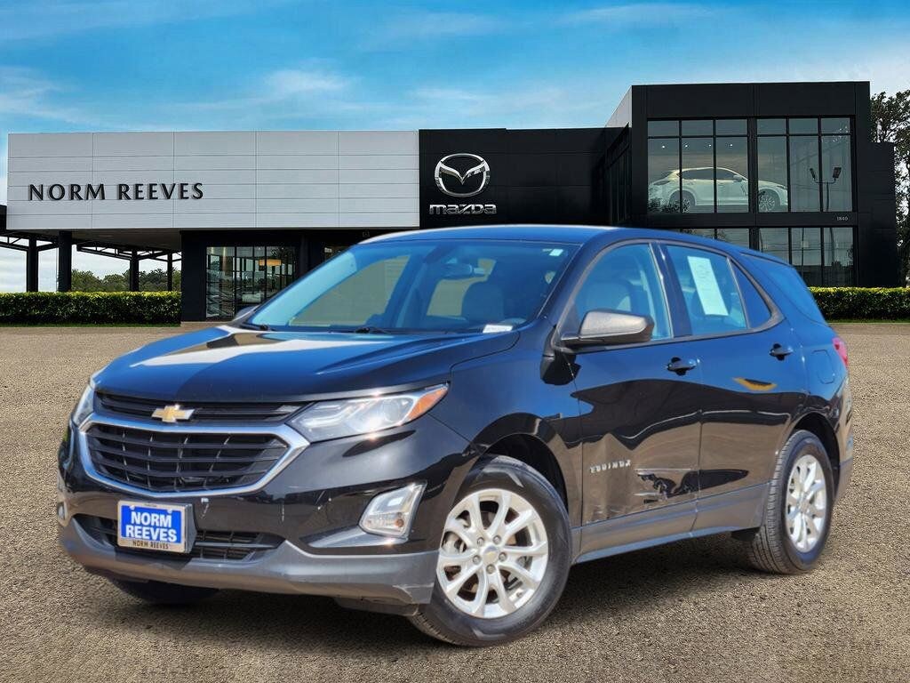Used 2018 Chevrolet Equinox LS SUV